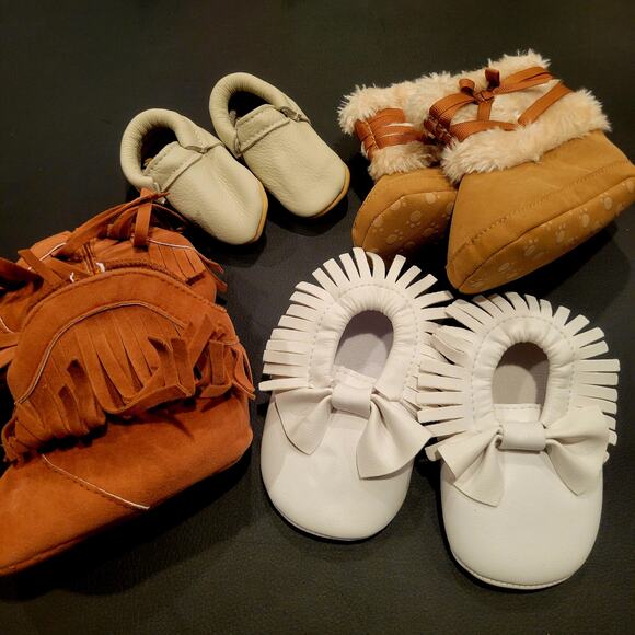 Baby Shoe Bundle Size 0–6 Months – Boots & Loafers, Neutral Colors, Unisex - Picture 1 of 12